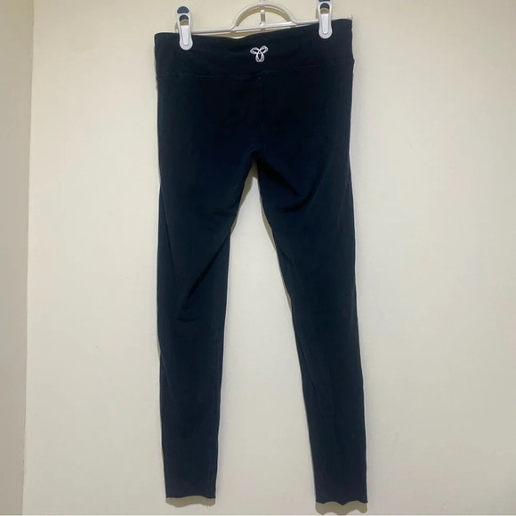 Women’s  TNA Brand Casual Soft Black Leggings With Logo on the Back Size Small - Picture 11 of 14